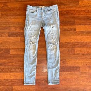 Hollister jeans
